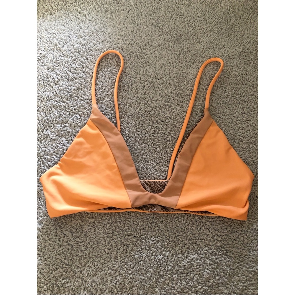 ACACIA bikini top in nude orange